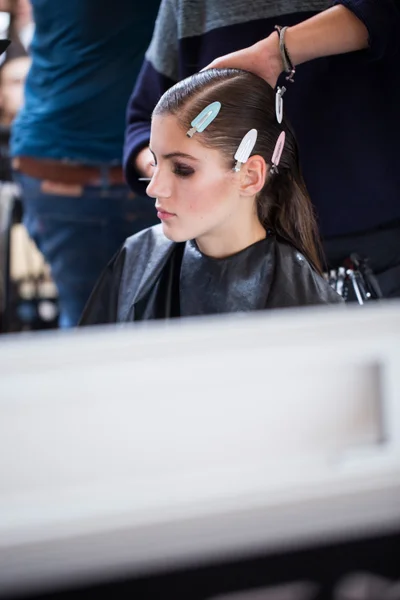 Look 2